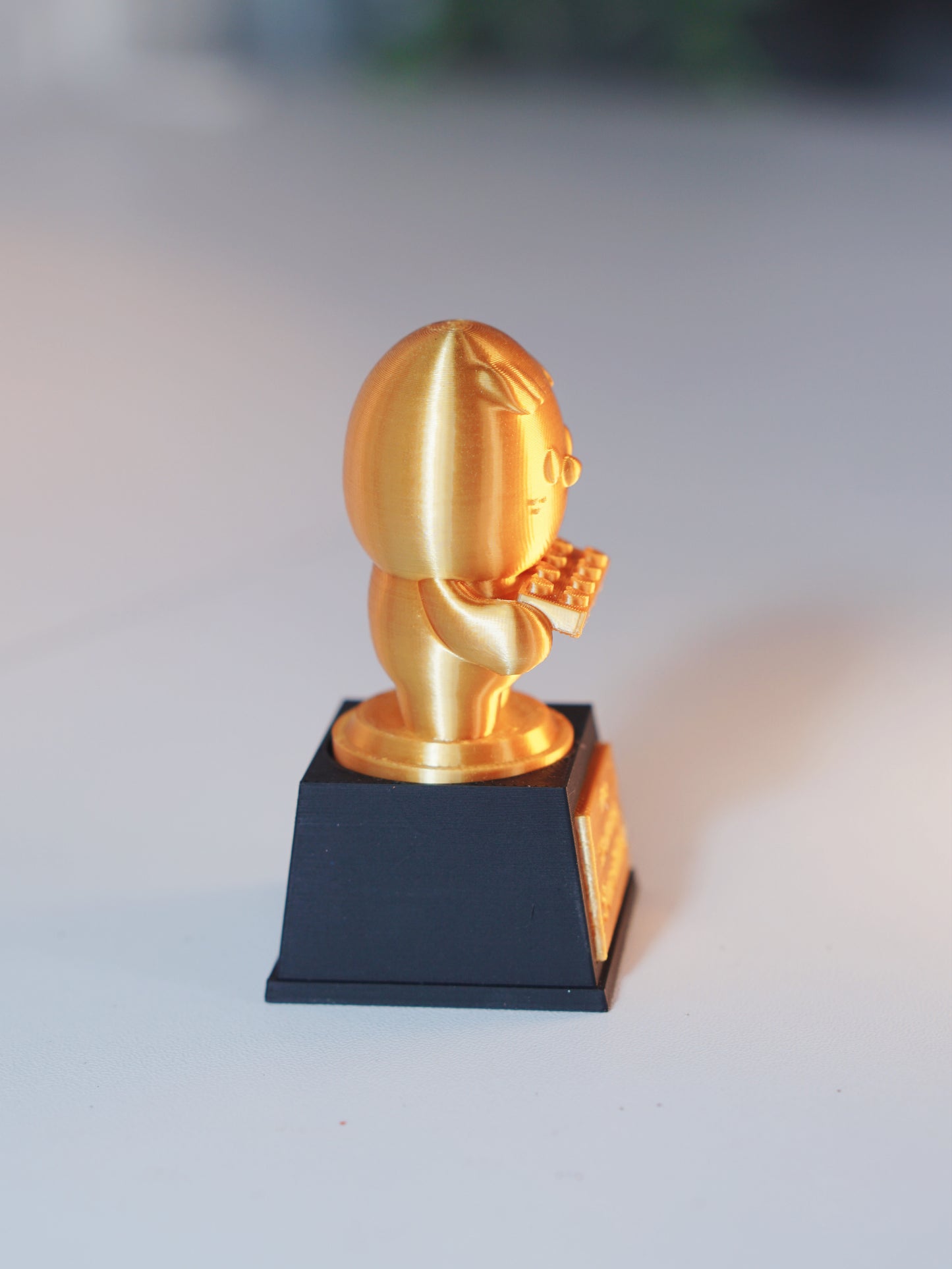 BbokAri trophy clicker