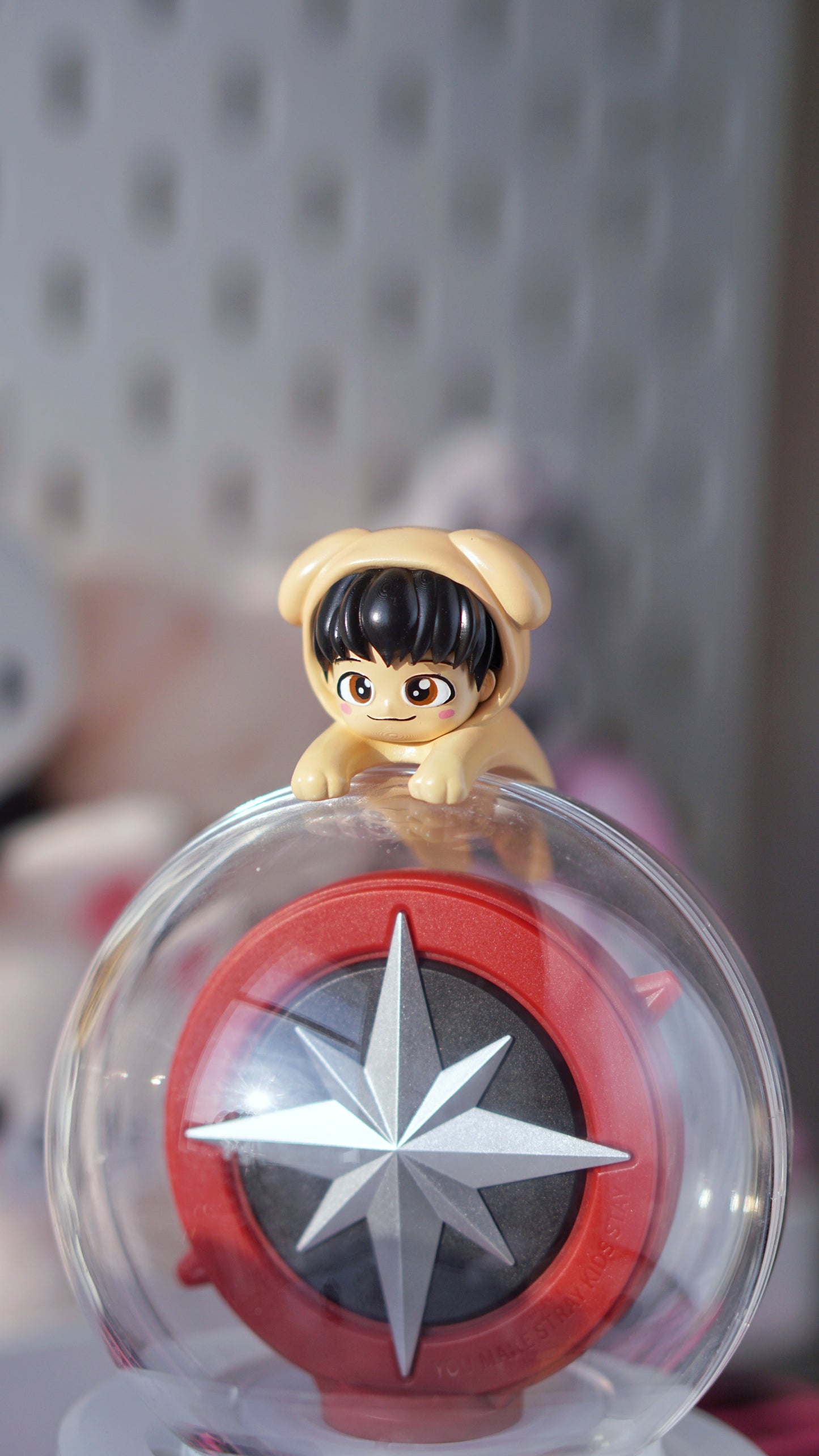 Tiny Seungmin lightstick hipper