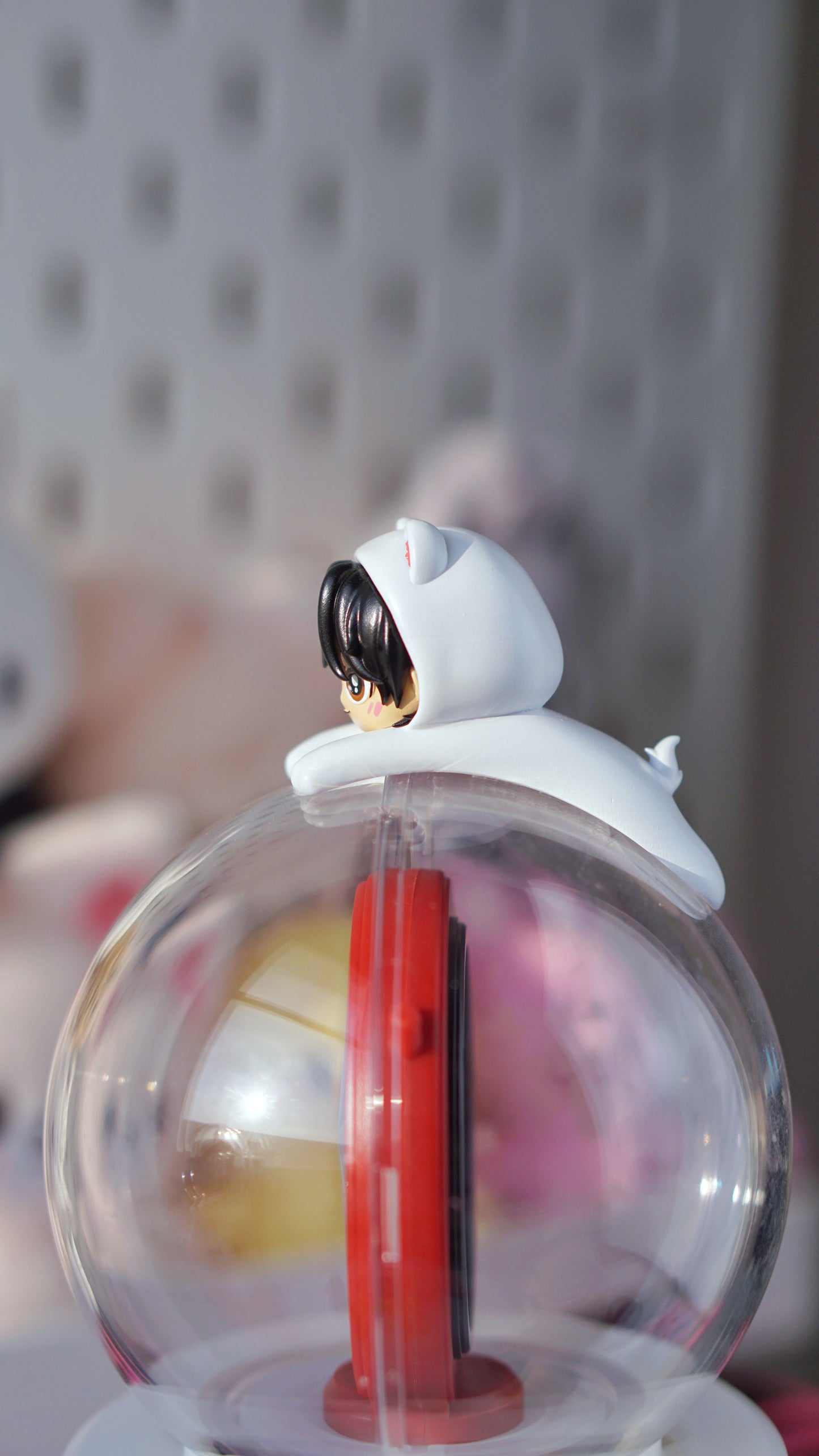 Tiny Hyunjin lightstick hipper