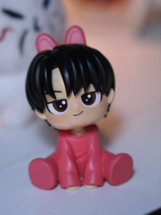 Changbin sitting figure (Posable head)
