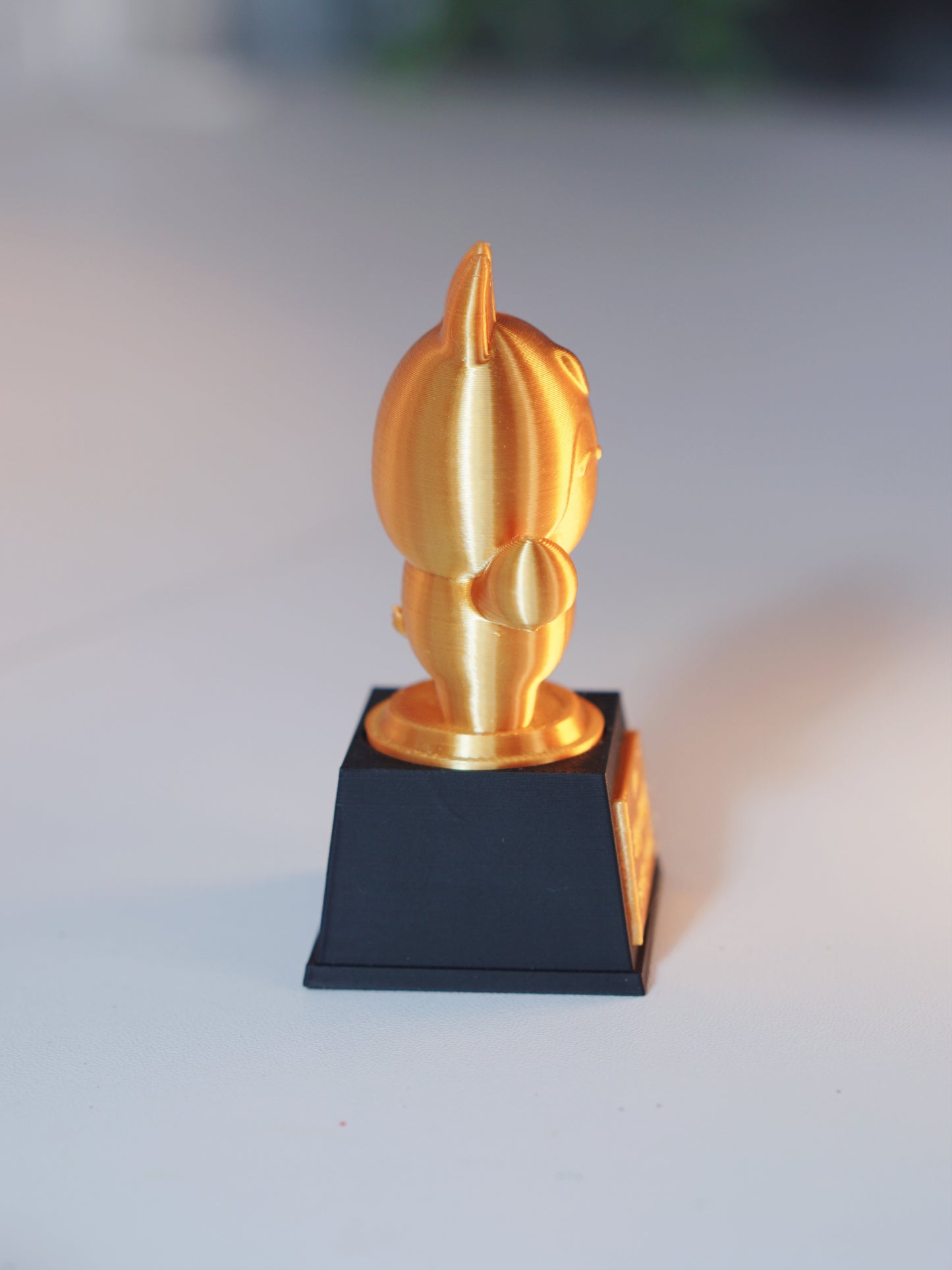 Wolfchan trophy clicker