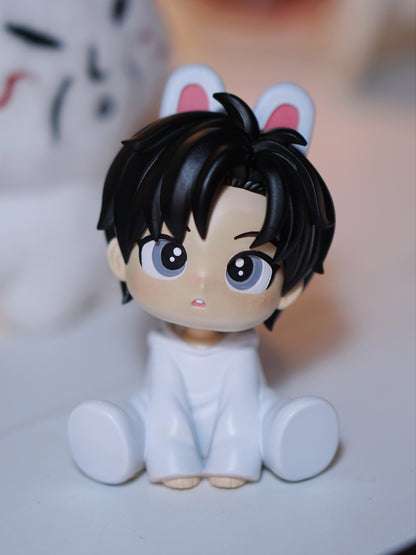 Lee know sitting figure (Posable head)