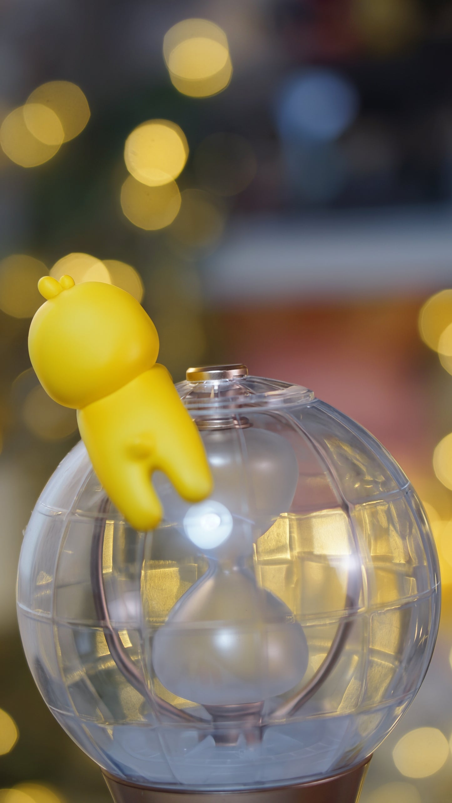 Tiny Mingi lightstick hipper