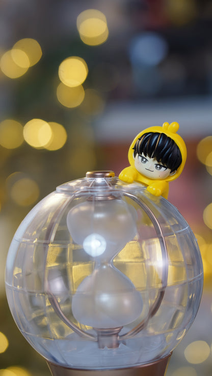 Tiny Mingi lightstick hipper