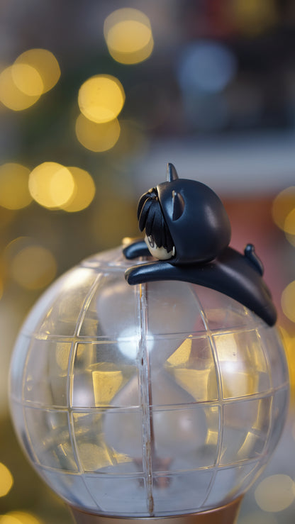 Tiny Wooyoung lightstick hipper