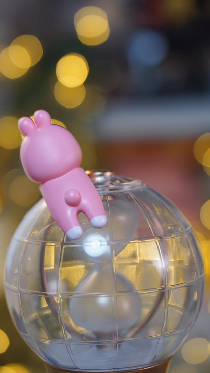 Tiny Seonghwa lightstick hipper