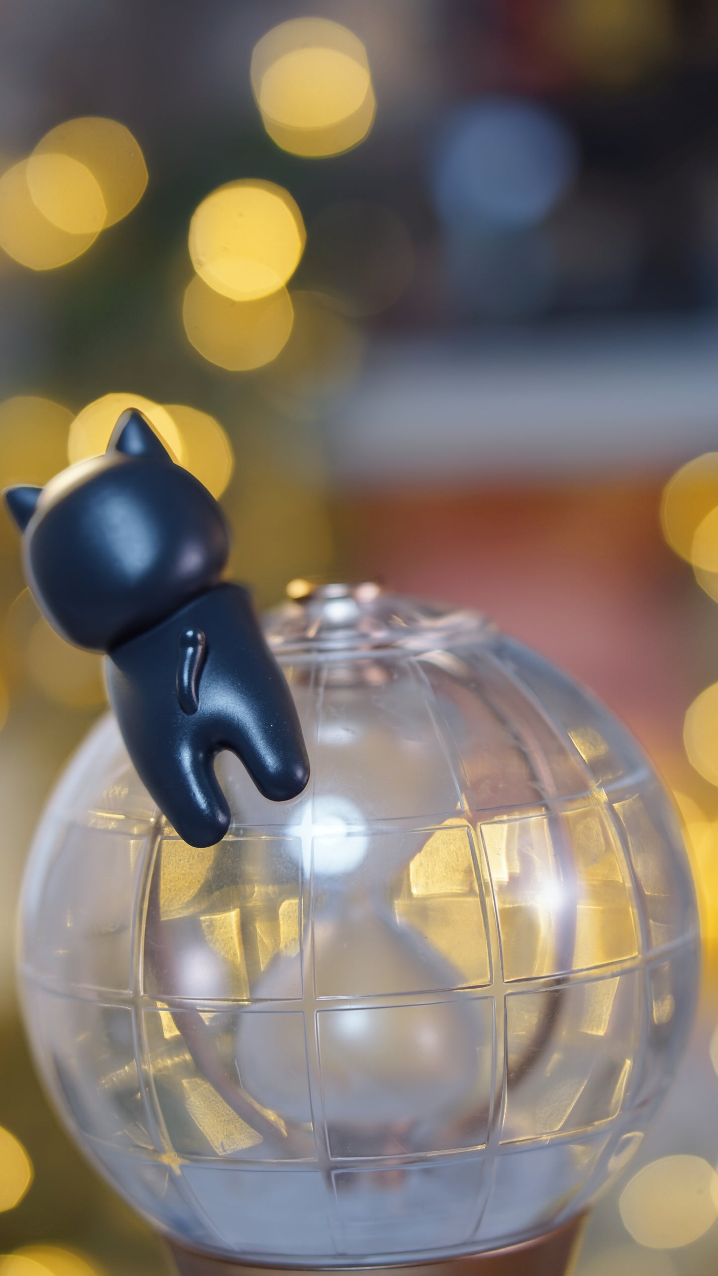 Tiny Wooyoung lightstick hipper